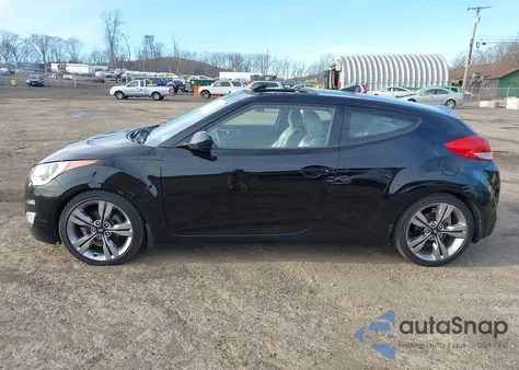 2012 Hyundai Veloster Base W/Gray z USA, uszkodzony, nr VIN KMHTC6AD3CU054734